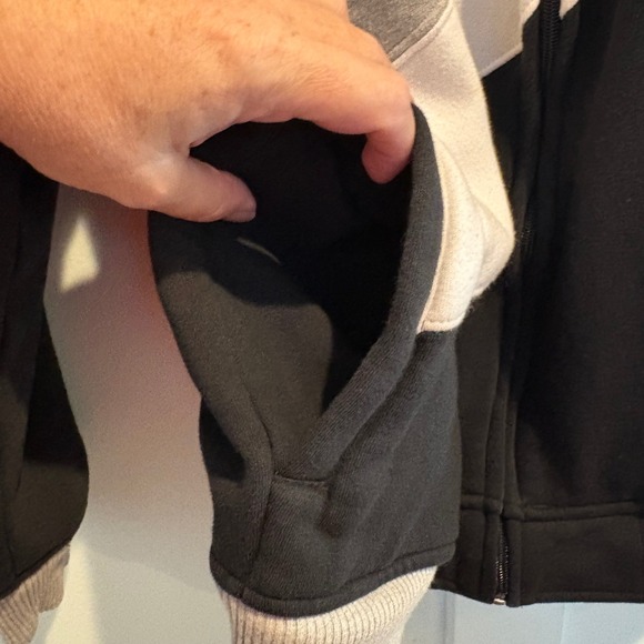 Vintage Avirex Jacket XL Y2K Challenge Series Full Zip Black Gray AV Patch - Picture 9 of 14